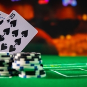 casino online - តើការលេងល្បែងតាមអ៊ិនធឺរណែតគឺជាជំរើសល្អទេ